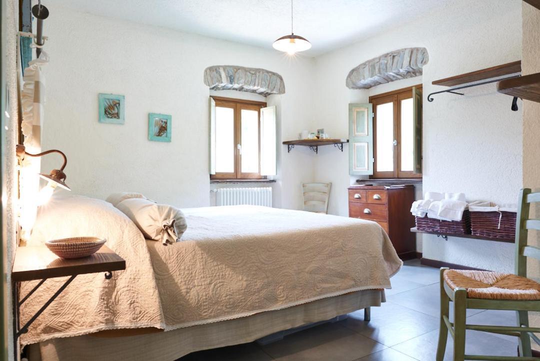 Mulino Marghen - Restored Watermill - Accomodation And Retreat Center Zeri エクステリア 写真