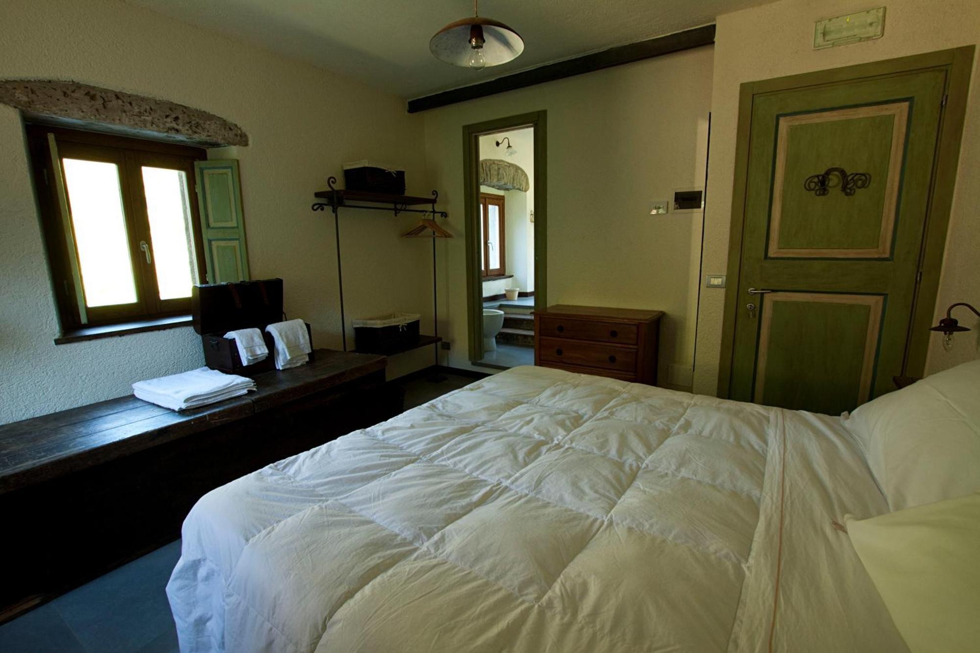 Mulino Marghen - Restored Watermill - Accomodation And Retreat Center Zeri エクステリア 写真