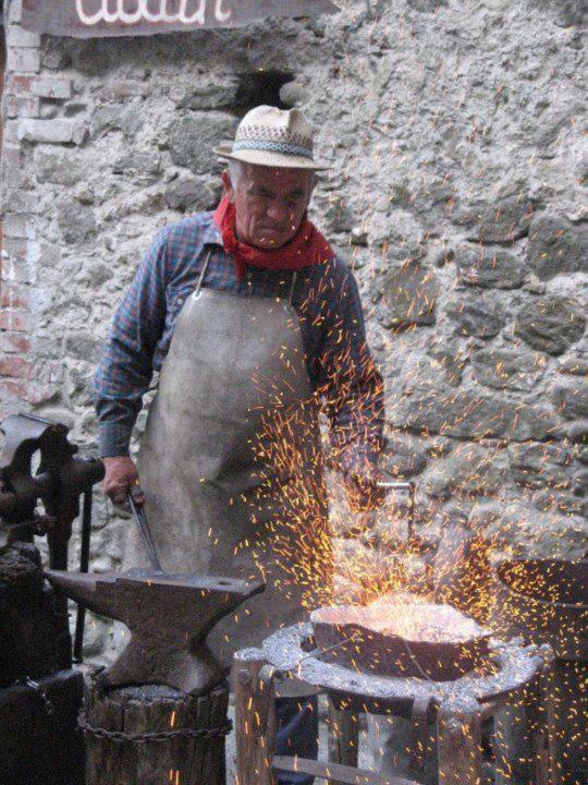 Mulino Marghen - Restored Watermill - Accomodation And Retreat Center Zeri エクステリア 写真
